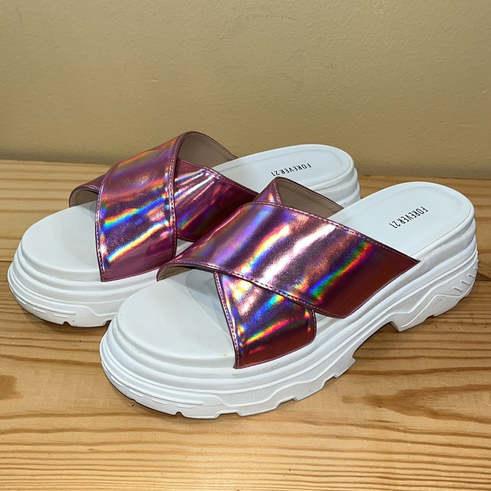 Metallic Pink Lug Sole Platform Criss Cross Open Toe Sandals